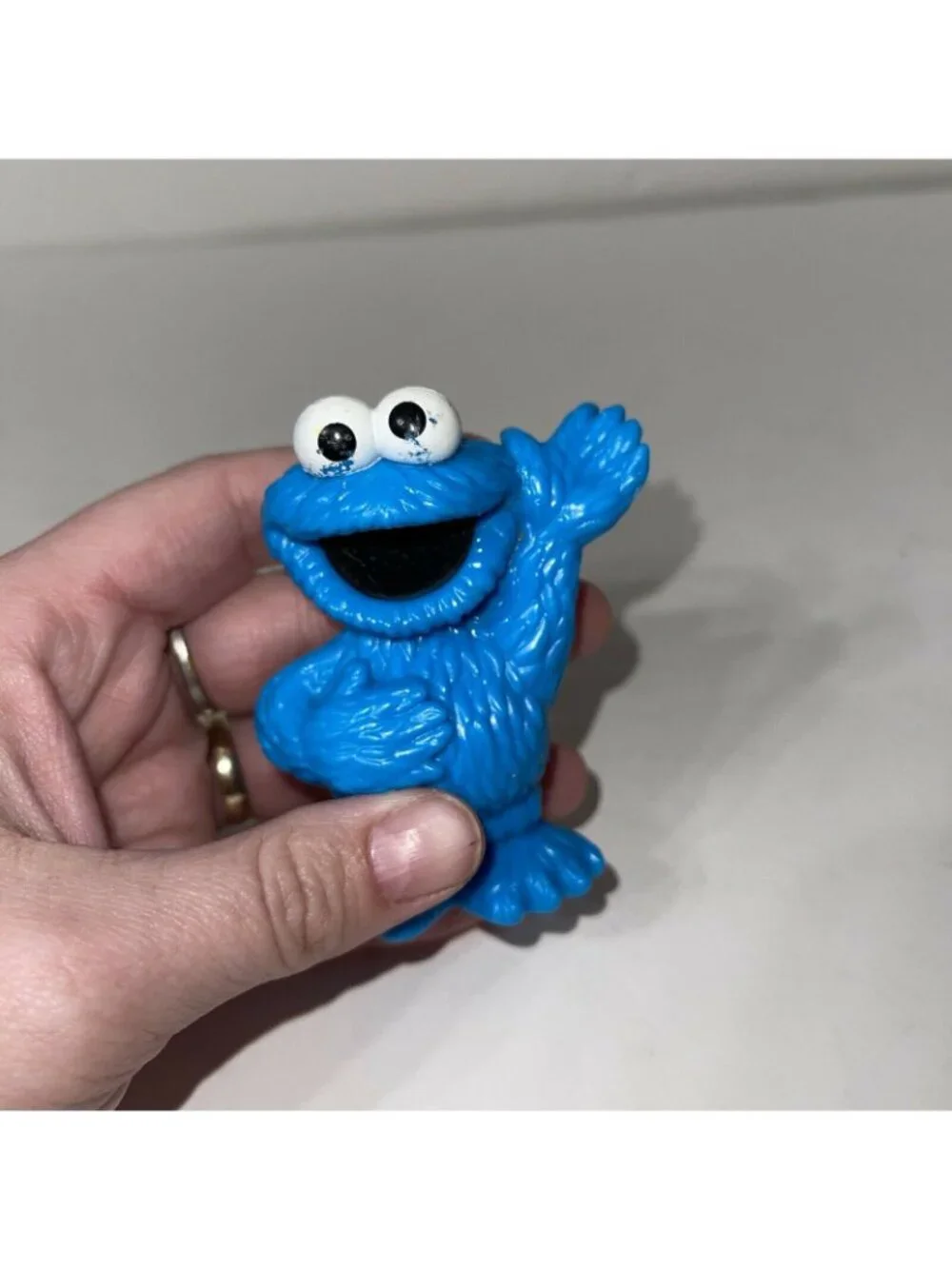 Hasbro 2010  Sesame Street Workshop Chunky Cookie Monster Figure 3”